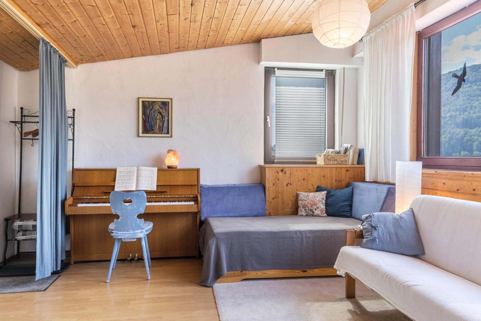 Ferienwohnung Am Samuelstein Bad Urach Buitenkant foto